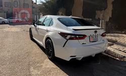 تۆیۆتا کامری